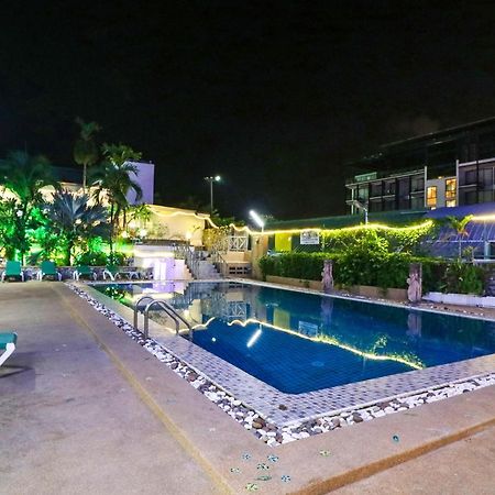 Natural Beach Hotel Pattaya Exterior foto