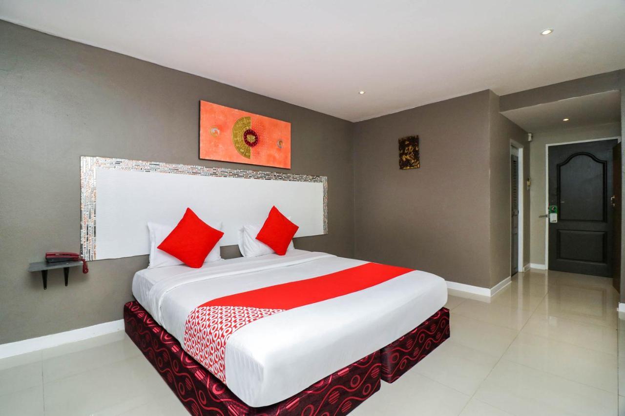 Natural Beach Hotel Pattaya Exterior foto