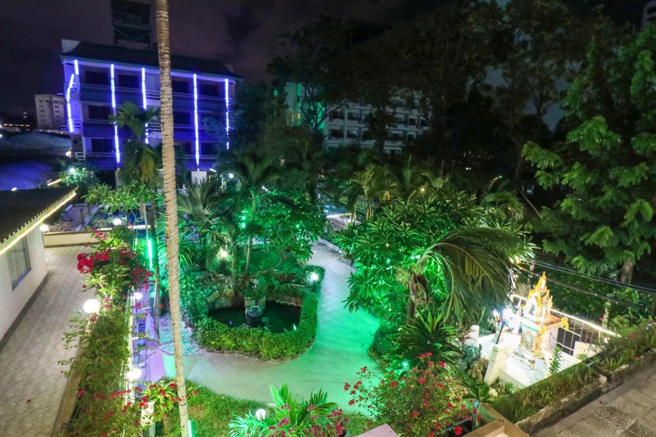 Natural Beach Hotel Pattaya Exterior foto
