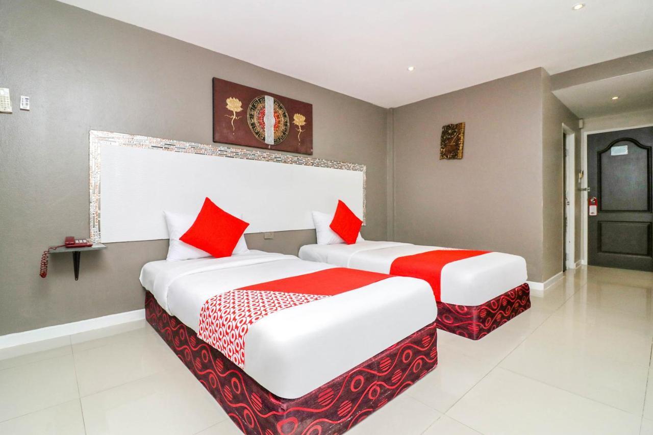 Natural Beach Hotel Pattaya Exterior foto